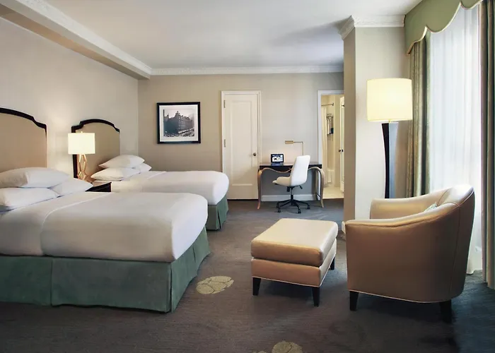 The Palmer House Hilton Hotel 4*