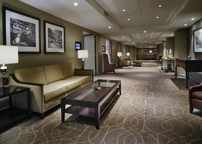 The Palmer House Hilton Hotel 4*